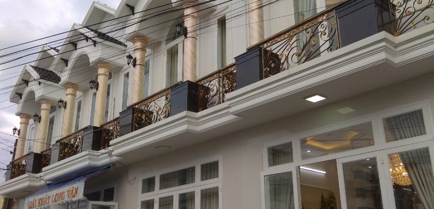 Cần bán gấp nhà mới xây 1 trệt 1 lầu 2 mặt tiền gần chợ An Bình, quận Ninh Kiều