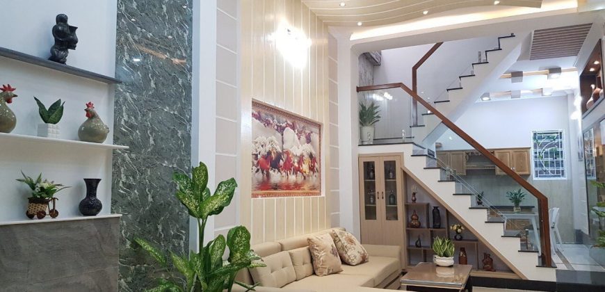 Bán nhà mới 1 trệt 2 tầng KDC Hàng Bàng – Nguyễn Văn Linh Cần Thơ