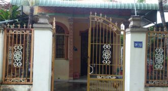 Bán nhà gắn liền với đất 113 m2 đất thổ cư hẻm bờ kè gần biệt thự Nguyễn Tấn Dũng – 1.5 Tỷ