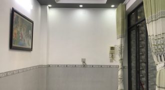 Bán nhà mới xây trệt lầu ehrm 379 lộ ngân hàng thổ cư 50m2 giá 1.99 tỷ thiết kế sang trọng đẹp mắt