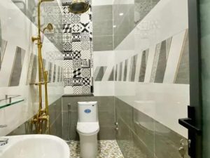 bán nhà lầu hẻm 146 hoàng quốc việt thổ cư 62m2 giá 2.59 tỷ vị trí rất tiềm năng tăng giá cao vì đang làm đường